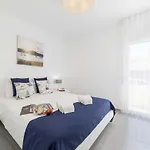 Casas Do Parque - By Sch * Сан-Мартинью-ду-Порту