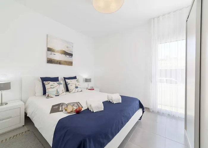 Casas Do Parque - By Sch * São Martinho do Porto